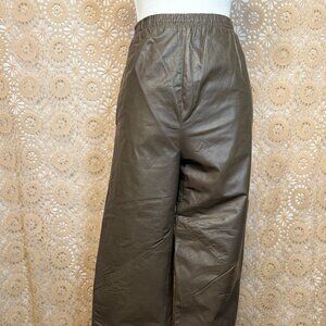 Pia Rucci Olive Green Vintage Leather Pants-Sz L